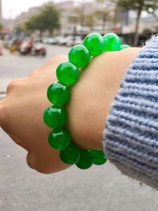 Pulsera Clásica de Jade Verde con Cuentas, Joyería Unisex para Regalo, Brazalete de Moda con Detalles Artísticos, Accesorio Elegante para la Muñeca, Estilo Casual - Product Image 3