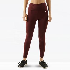 Leggings Deportivos para Mujer Hechos a Medida al por Mayor, 50 Piezas MOQ, Pantalones de Yoga sin Costuras, Diseño Personalizado del Panel Lateral, Color Sólido - Product Image 1