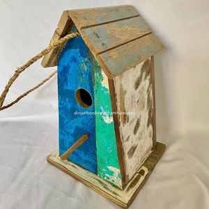 Casa para Pájaros Reciclada, Hecha a Mano, Sostenible, de Madera, Estilo Barco, Color Madera Envejecida, Jaula Original para Pájaros, Casa para Pájaros Pequeños de Exterior - Product Image 2