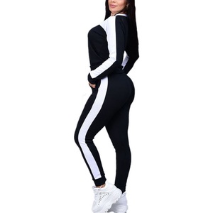 Ensemble de survêtement sportif élégant pour femmes, manches longues, short, nouveau design, deux pièces, vente chaude, articles de sport d'hiver - Taille XL - Product Image 2