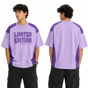 Camiseta de hombre morada con manga raglán, cuello redondo oversize, estampado de letras con efecto goteo, estilo urbano, ribete en contraste, tejido en relieve - Product Image 2