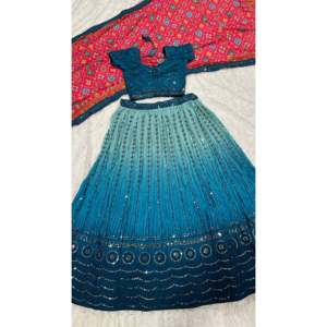 ชุดราตรีออกแบบเลื่อมและด้ายทำงาน lehenga choli สำหรับงานปาร์ตี้ - Product Image 2