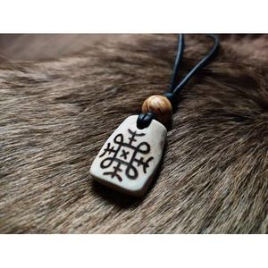 Collar de Hueso Hecho a Mano, Ecológico, Estilo Bohemio, Pieza Étnica, Diseño Tribal Tallado, Regalo de Artesanía Natural - Product Image 2