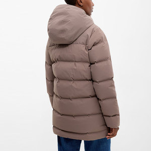 Chaqueta de Invierno Acolchada para Mujer, Talla Grande, Manga Larga, Cierre Completo, Transpirable, con Capucha, Dos Bolsillos, Diseño Sólido, Acolchado Grueso y Cálido - Product Image 2