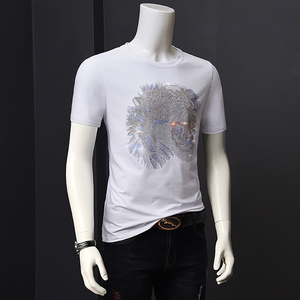 เสื้อยืดคอกลมแขนสั้นผ้าซาตินลายนูนสำหรับผู้ชาย ขายส่ง ผลิตจากโพลีเอสเตอร์/คอตตอน ผสมผสานกัน ระบายอากาศได้ดี เป็นมิตรกับสิ่งแวดล้อม - Product Image 6