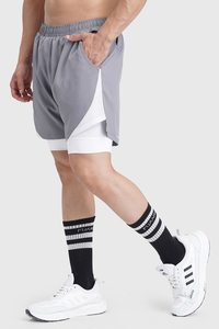 Shorts de sport athlétiques double couche pour homme, personnalisés, avec doublure intérieure de compression, cordon de serrage élastique à la taille et poche. - Product Image 3