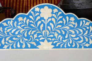 กรอบกระจกห้องน้ำแบบฝังลายกระดูกในห้องน้ำดีไซน์ทันสมัยมีสไตล์โดย United Trade World ช่วยเพิ่มการตกแต่งผนังห้องนั่งเล่น - Product Image 3