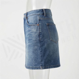 Jupe courte en satin taille haute pour femme avec poches, style décontracté, couleur unie, respirante, idéale pour l'été - Product Image 3