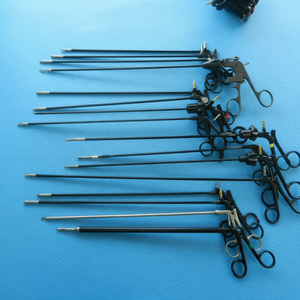 Jarit Pilling Surgical 5 & 10mm Lap. Lot de 16 instruments - Product Image 1