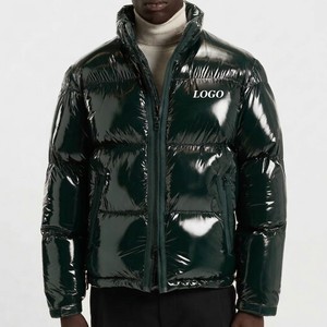Chaqueta Premium para Hombre, Verde Oscuro Brillante, Acolchada, Gruesa, Aislante, con Cierre, para Invierno, Estilo Burbuja, Prenda Exterior de Moda - Product Image 1