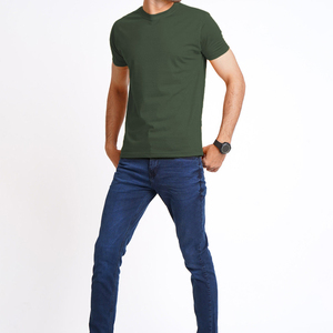 T-shirt pour homme en coton vert uni à col rond, manches courtes, coupe classique, t-shirt décontracté en jersey de coton, teinture unie, col rond, t-shirt pour homme - Product Image 3