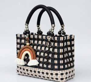 Sac fourre-tout tissé à la main, style bohème, avec breloque arc-en-ciel, panier de plage d'été, sac à main écologique en plastique recyclé pour femme - Product Image 2