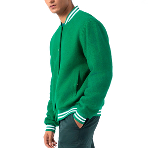 เสื้อแจ็คเก็ตวาร์ซิตี้ผู้ชายสีพื้น โลโก้สั่งทำได้ ขายดีที่สุด ราคาดีที่สุด คุณภาพดีที่สุด เสื้อผ้าฤดูหนาว พร้อมดีไซน์แบบ OEM - Product Image 4