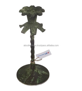 Zink Antique Christmas Indoor & Outdoor Home Decor Metal Tea Light & Iron Candle Holder con diseño de pintura para suministros de fiesta - Product Image 2