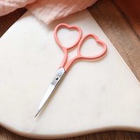 Ciseaux à broder à manche doré, ciseaux à découper le fil, ciseaux à broder personnalisés en forme de cœur, ciseaux de tricot pour grossistes