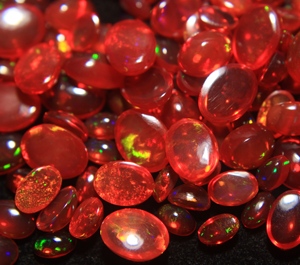 Opale rouge naturelle d'Éthiopie, cabochon d'opale fumée traitée, pierre précieuse de haute qualité, pierre brute pour la création de bijoux - Product Image 6