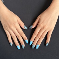 Ongles 100% faits à la main, prêts à être expédiés, vente en gros, designs variés, commande en gros, fabrication sur mesure, faux ongles, artisanat exquis, finition lisse