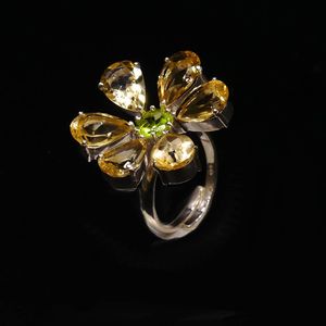 Anillo de Plata de Ley 925 con Circonita Amarilla Citrino, Joyería Plateada con Piedras Preciosas para Mujer - Product Image 1