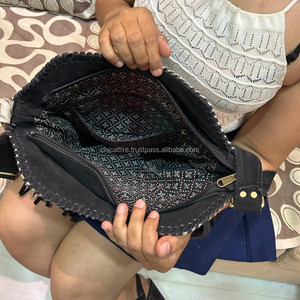 กระเป๋าหนังนิ่มคลุมผมสไตล์ตะวันตกสำหรับผู้หญิง, กระเป๋าหนังสไตล์โบฮีเมียนขนสัตว์คุณภาพสูง - Product Image 6