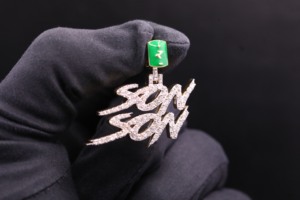 The ice LEGACY เพชรเย็นที่กำหนดเองตัวเลขโรมันสแตนเลส hip hop unisex จี้ชุบเงิน - Product Image 1
