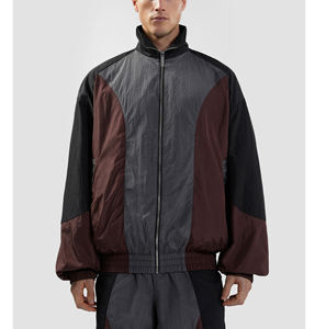 Chaqueta Cortavientos Deportiva Impermeable de Talla Grande al por Mayor, Chaqueta de Nailon Personalizada con Capucha Transpirable para Hombre - Product Image 4