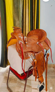 Silla de montar western personalizada para carreras de barriles, de cuero repujado de alta calidad, para equitación de placer y senderismo, proveedor de la India - Product Image 2
