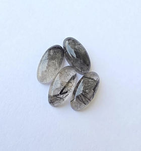 พลอยแท้แบล็ครูไทล์ทรงรูปไข่ขนาดใหญ่ หลังแบน ขัดเงา ปรับขนาดได้ มีทุกขนาด - Product Image 4