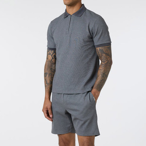 Ensemble personnalisable léger pour homme : T-shirt uni et short en tissu éponge doux, style hip-hop estival, tailles variées, imprimé, prix raisonnable - Product Image 2