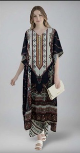 Robe longue kaftan pour femme en soie polyéthylène à plumes, coupe ample, élégante et fluide, idéale pour l'été, l'hiver, le printemps et l'automne - Product Image 4