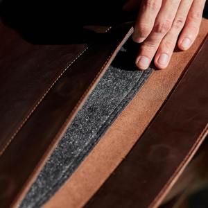 Sac à bandoulière en cuir véritable souple fait main de luxe avec logo personnalisé pour homme, moderne, portable et de haute qualité, pour ordinateur portable - Product Image 2