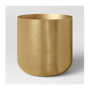 Ajoutez une touche dorée à votre maison avec un pot de fleurs en métal utilisé dans la décoration intérieure, les hôtels et les restaurants. - Product Image 3