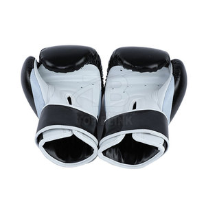 High Quality Leather Boxing <b>Gloves</b> 2026 Professional Custom Design <b>Moisture</b> Wicking Hook Loop Closure Customizable Sizes/Colors - Product Image 2