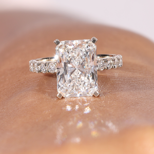 Bagues de fiançailles de luxe en diamant pour femmes 1 à 5 carats, taille Radiant, diamants de laboratoire certifiés IGI, pour mariage, anniversaire, fête, éternité, en or 14K - Product Image 2