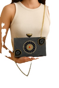 Bolso de Mano de Lujo Hecho a Mano, Duradero y Ecológico, de Madera y Resina, con Diseño Geométrico Incrustado, Cadena Cruzada, Logotipo Personalizado, Bolso de Noche - Product Image 3