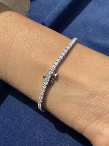 Pulsera de tenis con diamantes cultivados en laboratorio, corte brillante redondo, joyería fina de lujo para mujer, regalo de boda disponible para la venta. - Product Image 2
