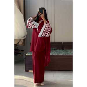 Top de fiesta de tela crepé de diseñador con pantalón palazzo y dupatta, atuendo elegante para la noche. - Product Image 6