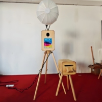 Photomaton interactif pour mariage et fête, design classique, trépied en bois, photomaton vintage rétro