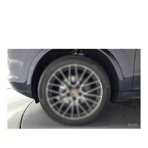 Porsche Cayenne 3.0 Coupé 2024, 39,133 km, Volante a la Izquierda, Caja de Cambios Automática, Asientos de Cuero con Cámara Trasera - Product Image 5