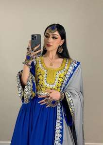 Vestido de novia tradicional hecho a mano con bordado, 100% poliéster, estilo afgano Kuchi, manga corta, cintura natural, color en contraste, para mujer. - Product Image 3