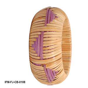 Brazalete Artesanal de Madera de Ratán con Diseño de Orquídea Púrpura, Joyería Ecológica y Sostenible de Fibra Natural para Mujer - Product Image 5