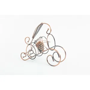 Soporte de Metal para Botellas Hecho a Mano, Solución Elegante para Decoración del Hogar, Soporte de Metal para Botellas de Vino Hecho a Mano, Diseño Vintage, Frutero - Product Image 3