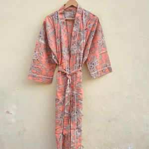 Bata Kimono de Algodón 100% Tejido con Estampado de Dibujos Animados para Mujer, Camisón de Verano Hecho a Mano, Cuello en V, Cintura Elástica, Largo Completo, ODM - Product Image 1