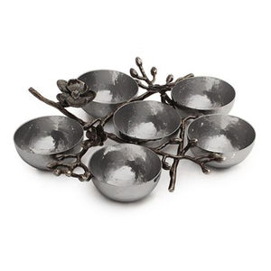 Atractivo diseño, textura elegante, color negro y dorado, calidad superior, hecho de metal, forma redonda, tazón de lujo para servir comida en el hogar u hotel. - Product Image 2