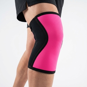 Genouillère en néoprène personnalisable avec logo – Compression et protection professionnelle pour maintenir au chaud lors de la musculation, la course et le basketball - Product Image 6