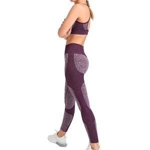 Ensemble de yoga léger et respirant de haute qualité pour femmes, soutien-gorge de sport très vendu avec leggings taille haute pour le fitness en coton - Product Image 2