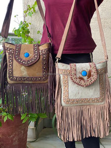 Bolso con flecos de piel de vaca real, bolso de cuero con estilo, pelo en juegos ocultos, bolsos hechos a mano bohemios de piedra en la India - Product Image 4