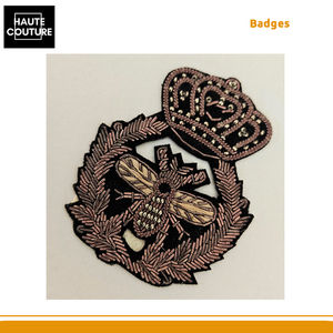 Insignia de Abeja Antigua Hecha a Mano (5×6 cm) – Diseño Personalizable con Hojas Laterales de Proveedor Indio al Precio Más Bajo del Mercado - Product Image 6