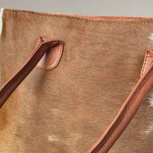 Bolso Tote de Cuero Genuino Hecho a Mano de Primera Calidad, Bolso de Hombro de Moda para Mujer con Cremallera, Color y Logotipo Personalizables LHTB-0072 - Product Image 5