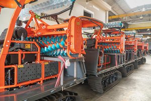 Tractor Agrícola HOGICO 80VN/TURBO 2026 – Potente Máquina Agrícola Multifunción 3 en 1 de 80HP, Duradera y Robusta - Product Image 6