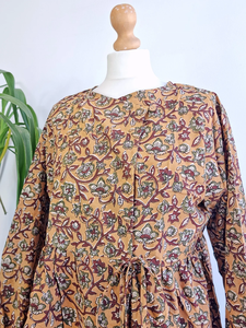 Chemise bohème en pur coton, imprimé floral pêche apricot terreux, élégante, confortable, style indien Bagru, débardeur court d'été - Product Image 6